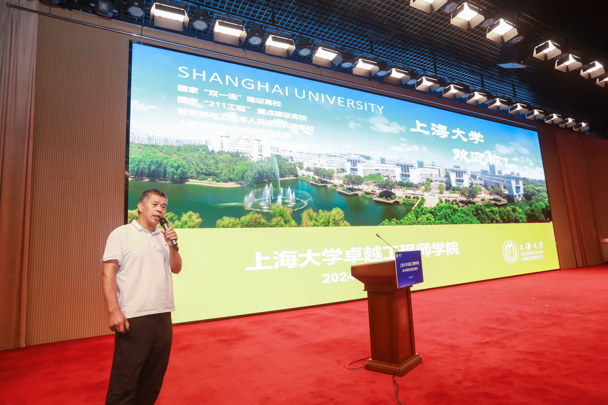 F62A1295.jpg F62A1295.jpg