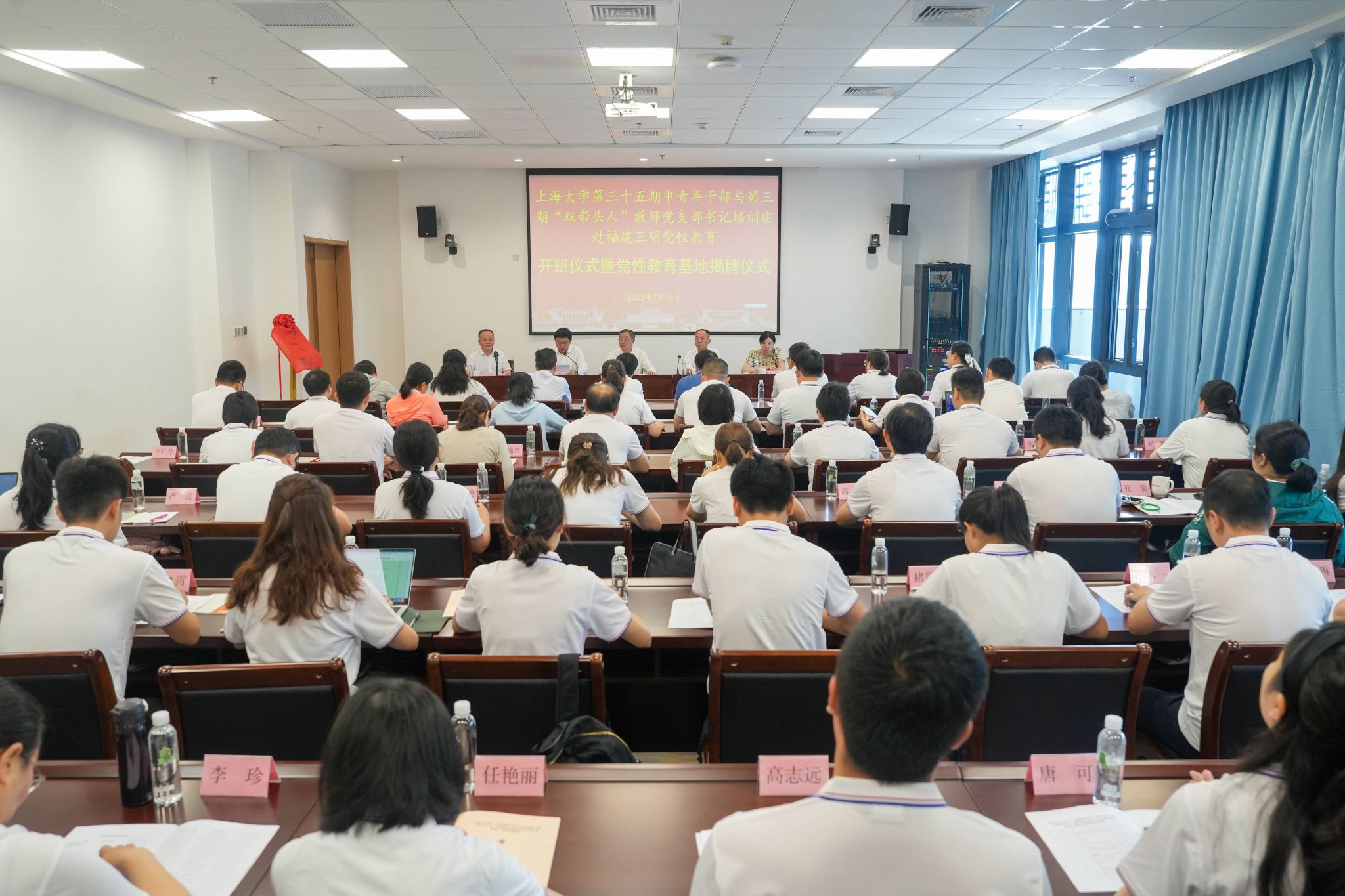 DSC06699(1).jpg DSC06699(1).jpg