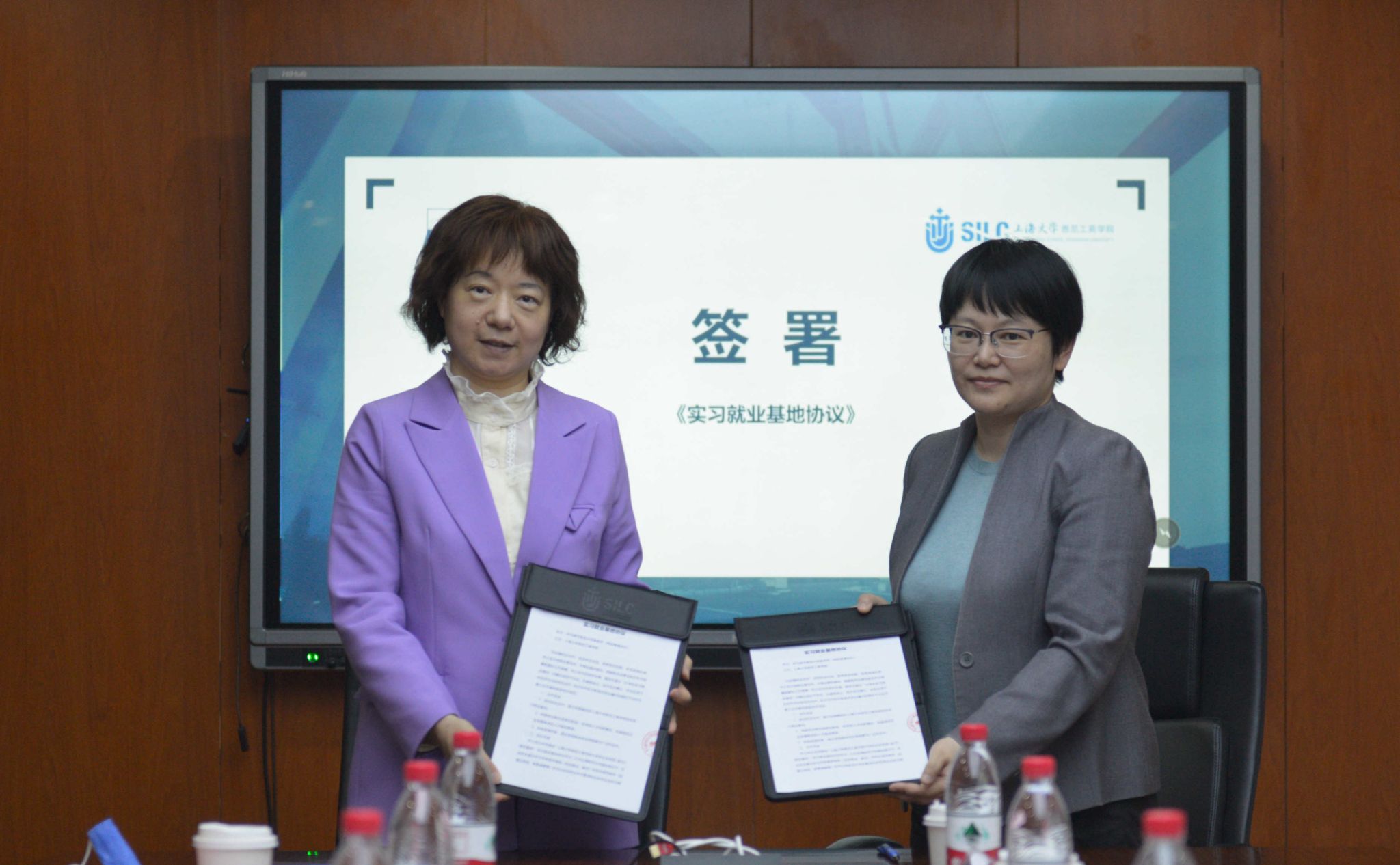 f00fc55700d2f18b1c27f00c96139ab_副本.jpg f00fc55700d2f18b1c27f00c96139ab_副本.jpg