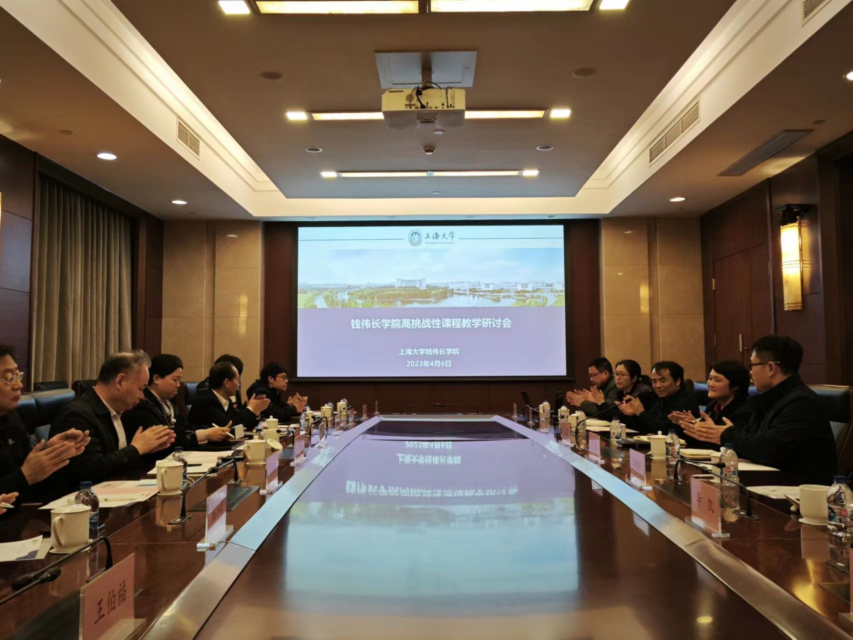 7ee0c49b48a118a5e6b4266356aaf25.jpg 7ee0c49b48a118a5e6b4266356aaf25.jpg