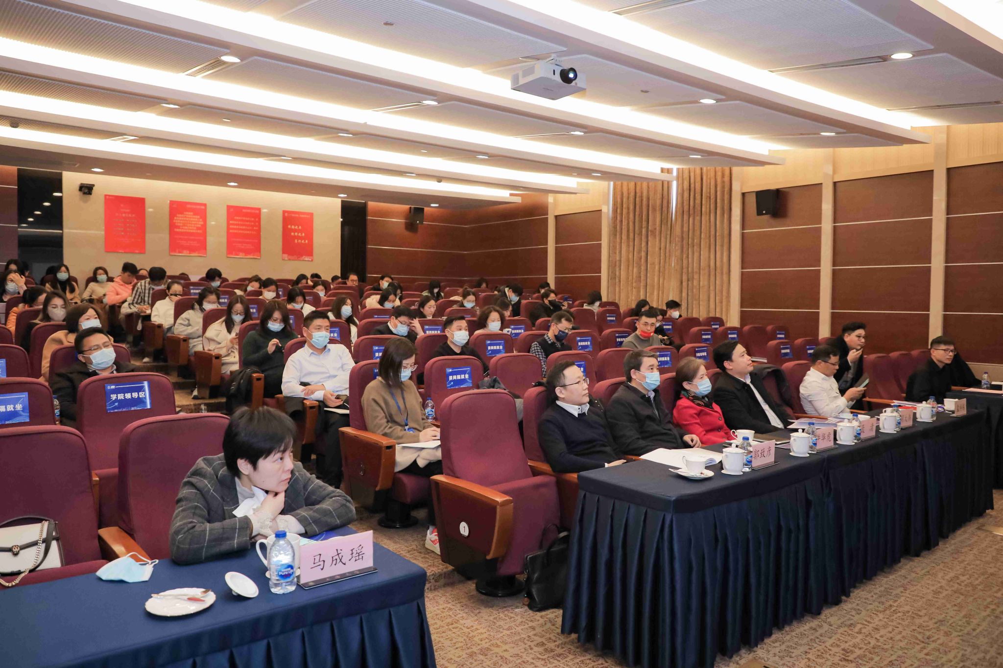 微信图片_20221208110415.jpg 微信图片_20221208110415.jpg